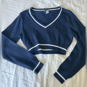 Divided blue preppy crop long sleeve neck sweater